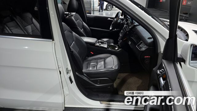 Mercedes-Benz GLE-Class GLE250 d 4MATIC