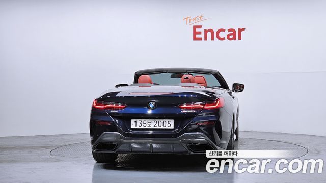 BMW 8-Series M850i xDrive convertible
