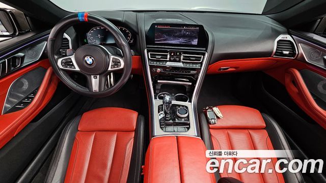 BMW 8-Series M850i xDrive convertible