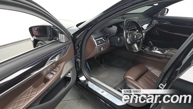 BMW 7-Series 740i M Sport