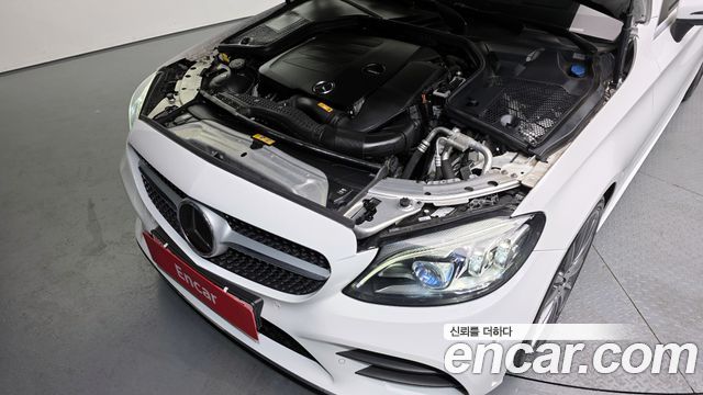 Mercedes-Benz C-Class C200 Cabriolet