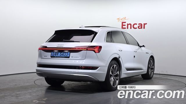 Audi e-tron 55 Quattro