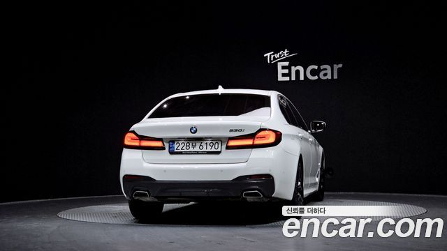 BMW 5-Series 530i M Sport Package
