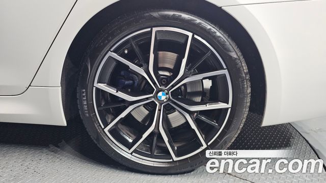 BMW 5-Series 530i M Sport Package