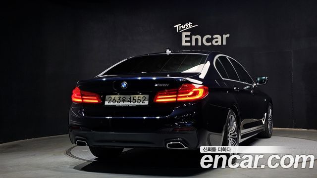 BMW 5-Series 530i M Sport Package Plus