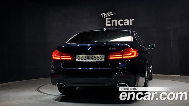 BMW 5-Series 530i M Sport Package Plus