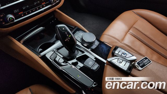 BMW 5-Series 520d Luxury Special Edition