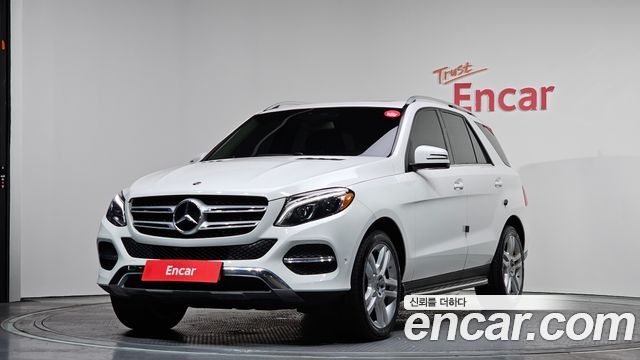 Mercedes-Benz GLE-Class GLE350 d 4MATIC