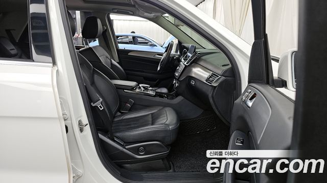 Mercedes-Benz GLE-Class GLE350 d 4MATIC