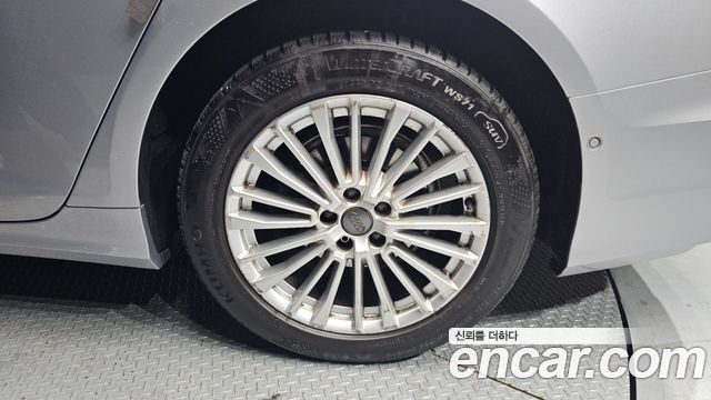 Audi A6 (C8) 40 TDI Quattro Premium