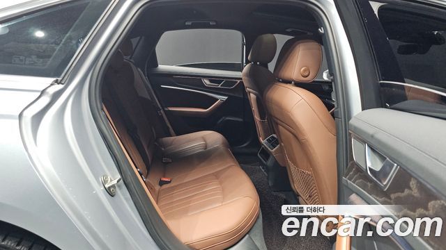 Audi A6 (C8) 40 TDI Quattro Premium