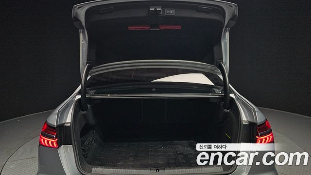 Audi A6 (C8) 40 TDI Quattro Premium