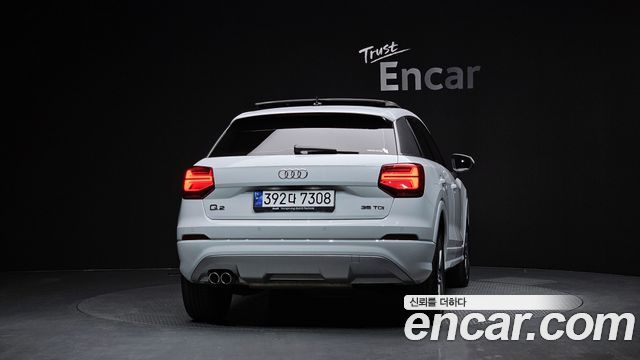 Audi Q2 35 TDI Premium