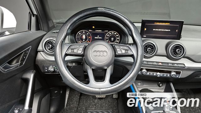 Audi Q2 35 TDI Premium