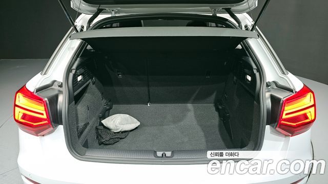 Audi Q2 35 TDI Premium