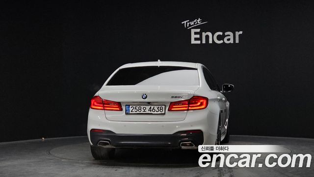 BMW 5-Series 520i M Sport
