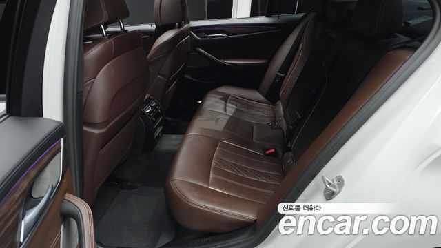 BMW 5-Series 520i M Sport