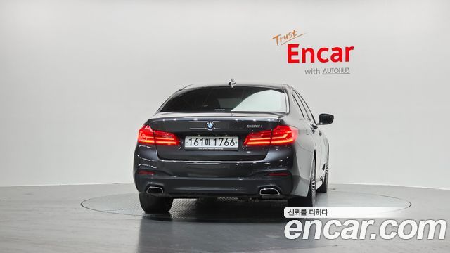BMW 5-Series 530i M Sport Package Plus