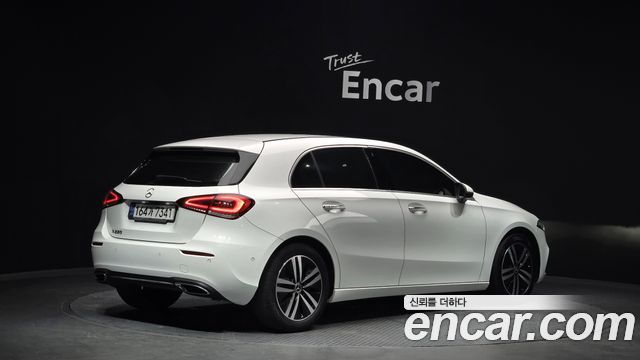 Mercedes-Benz A-Class A220 Hatchback