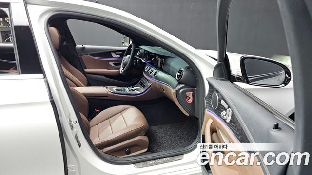 Mercedes-Benz E-Class E250 AMG Line