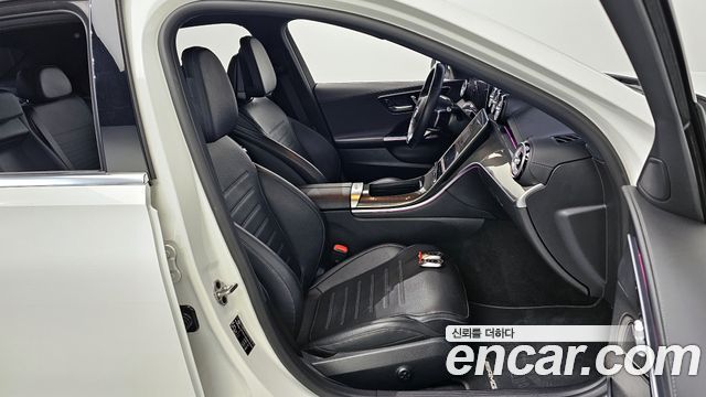 Mercedes-Benz C-Class C300 AMG Line
