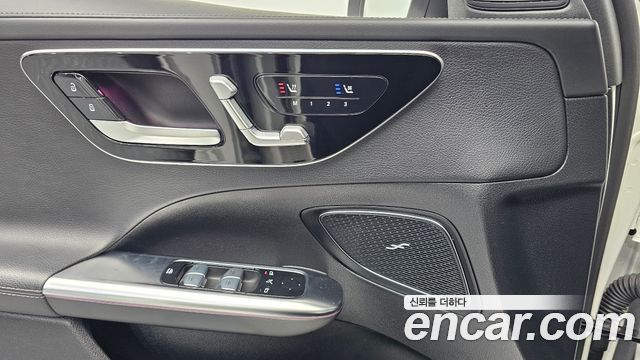 Mercedes-Benz C-Class C300 AMG Line