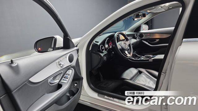Mercedes-Benz C-Class C220 d Avantgarde