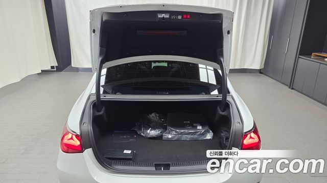 Mercedes-Benz E-Class AMG E53e 4MATIC+
