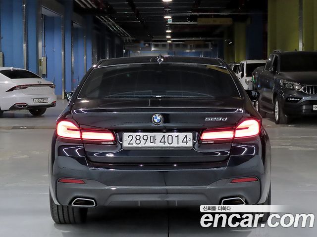 BMW 5-Series 523d M Sport
