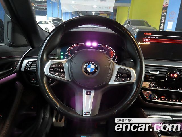 BMW 5-Series 523d M Sport
