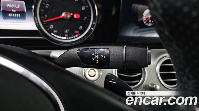 Mercedes-Benz E-Class E200 Avantgarde