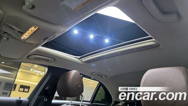 Mercedes-Benz E-Class W213 E220d 4MATIC Avantgarde