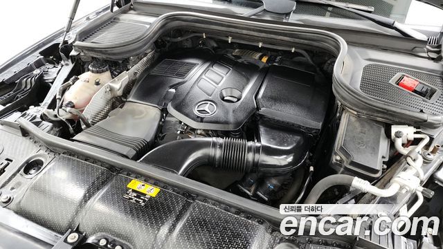 Mercedes-Benz GLE-Class GLE300d 4MATIC