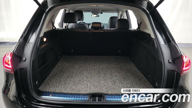 Mercedes-Benz GLE-Class GLE300d 4MATIC