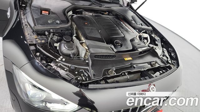 Mercedes-Benz AMG GT 4Door 43 4MATIC+