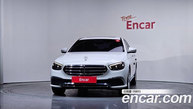 Mercedes-Benz E-Class E220d 4MATIC Exclusive