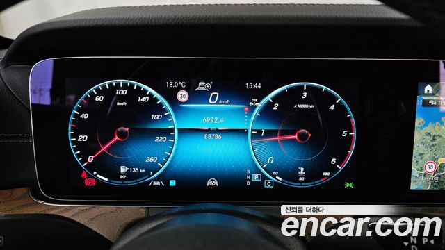 Mercedes-Benz E-Class E220d 4MATIC Exclusive