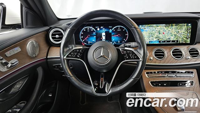 Mercedes-Benz E-Class E220d 4MATIC Exclusive