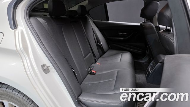 BMW 3Series (F30) 320d