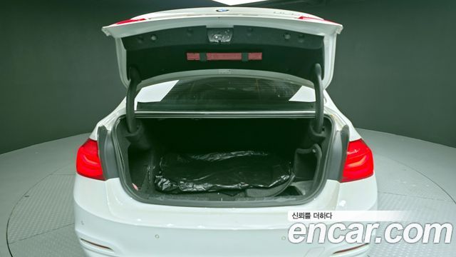 BMW 3Series (F30) 320d
