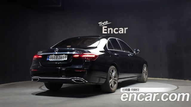 Mercedes-Benz E-Class E350 4MATIC Avantgarde