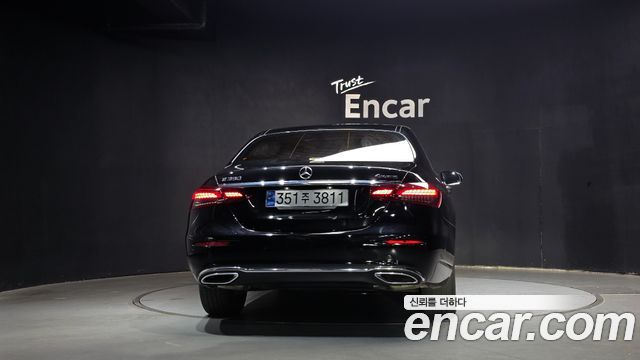 Mercedes-Benz E-Class E350 4MATIC Avantgarde