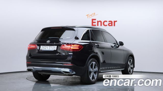Mercedes-Benz GLC-Class GLC300 4MATIC