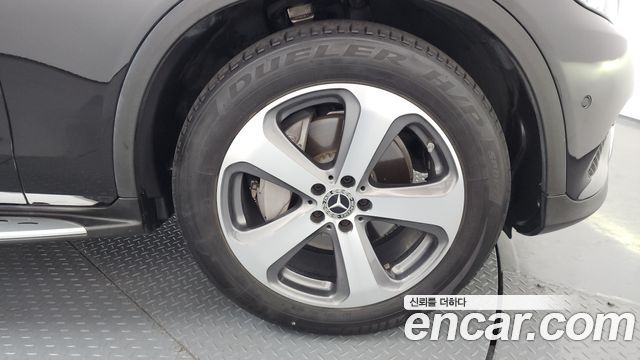 Mercedes-Benz GLC-Class GLC300 4MATIC