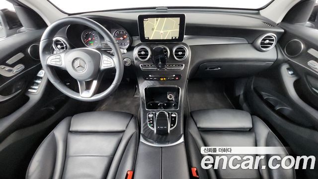 Mercedes-Benz GLC-Class GLC300 4MATIC