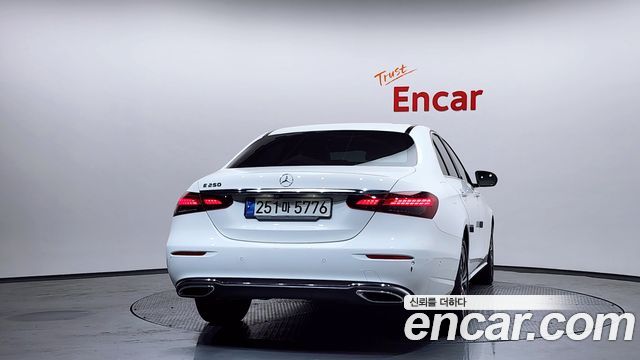 Mercedes-Benz E-Class E250 Avantgarde