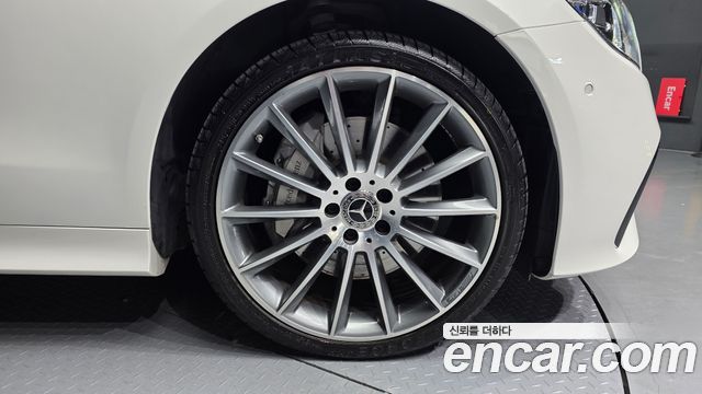 Mercedes-Benz E-Class E450 4MATIC Cabriolet