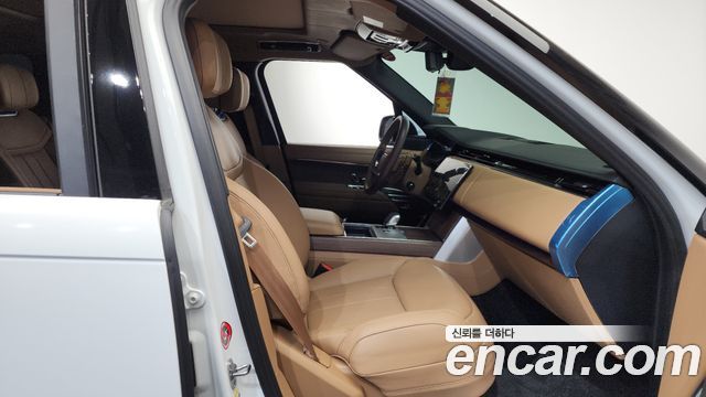 Land Rover Range Rover P550E AB