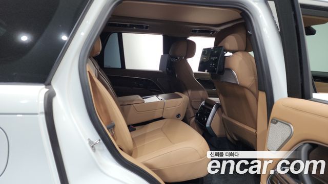 Land Rover Range Rover P550E AB