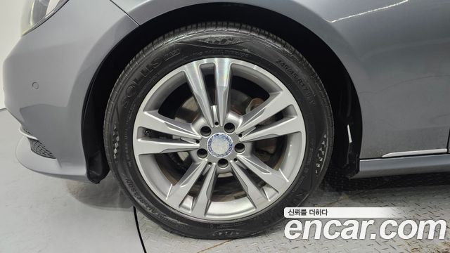 Mercedes-Benz E-Class E220 Bluetec Avantgarde